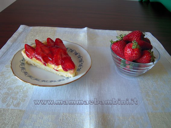 crostata con le fragole