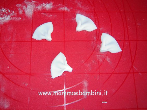 Tutorial caramelle e lecca lecca in pasta di zucchero 7 lecca-lecca-21