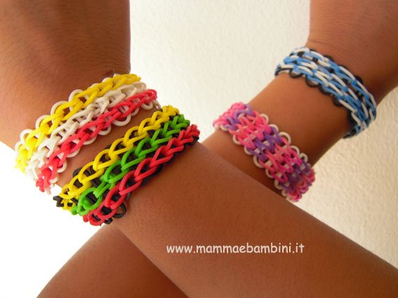 Video braccialetto triplo con elastici 2 bracciale-triplo-05