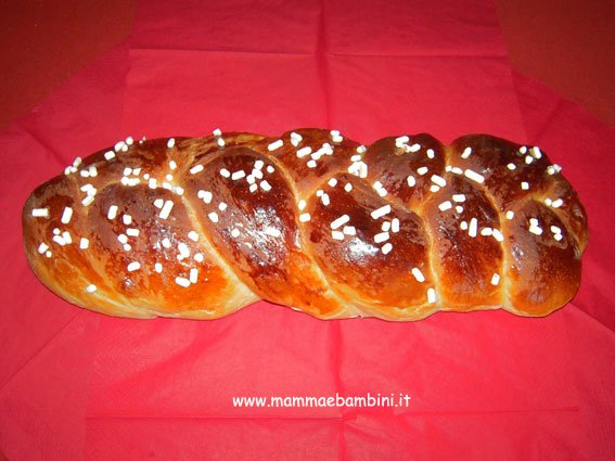 Treccia al latte con lievito madre 1 treccia-latte-08