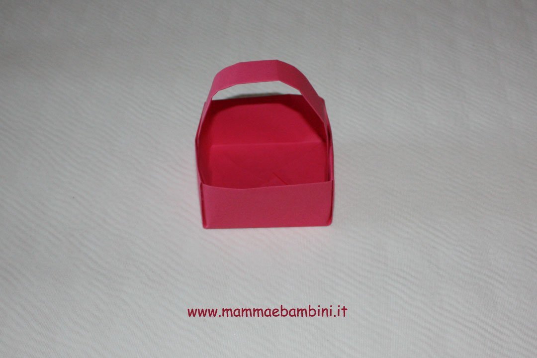Cestino origami con base quadrata 19 cestino-quadrato-18