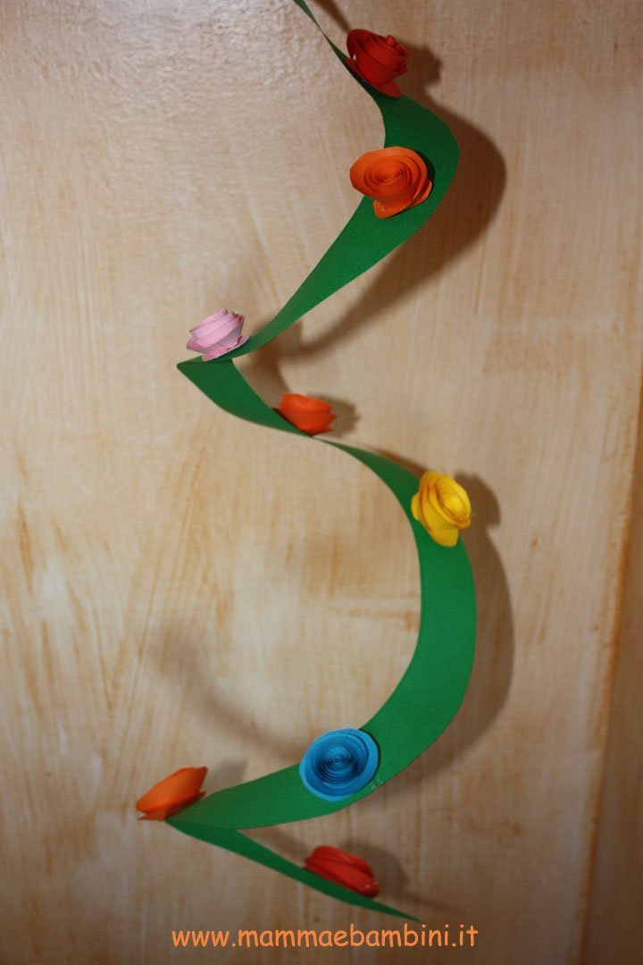 Addobbi di primavera con fiori 6 spirale-fiori-04