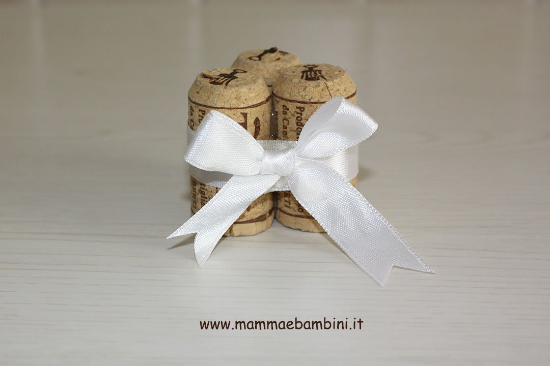 Idee segnaposti con tappi di sughero 6 segnaposto-tappo-04