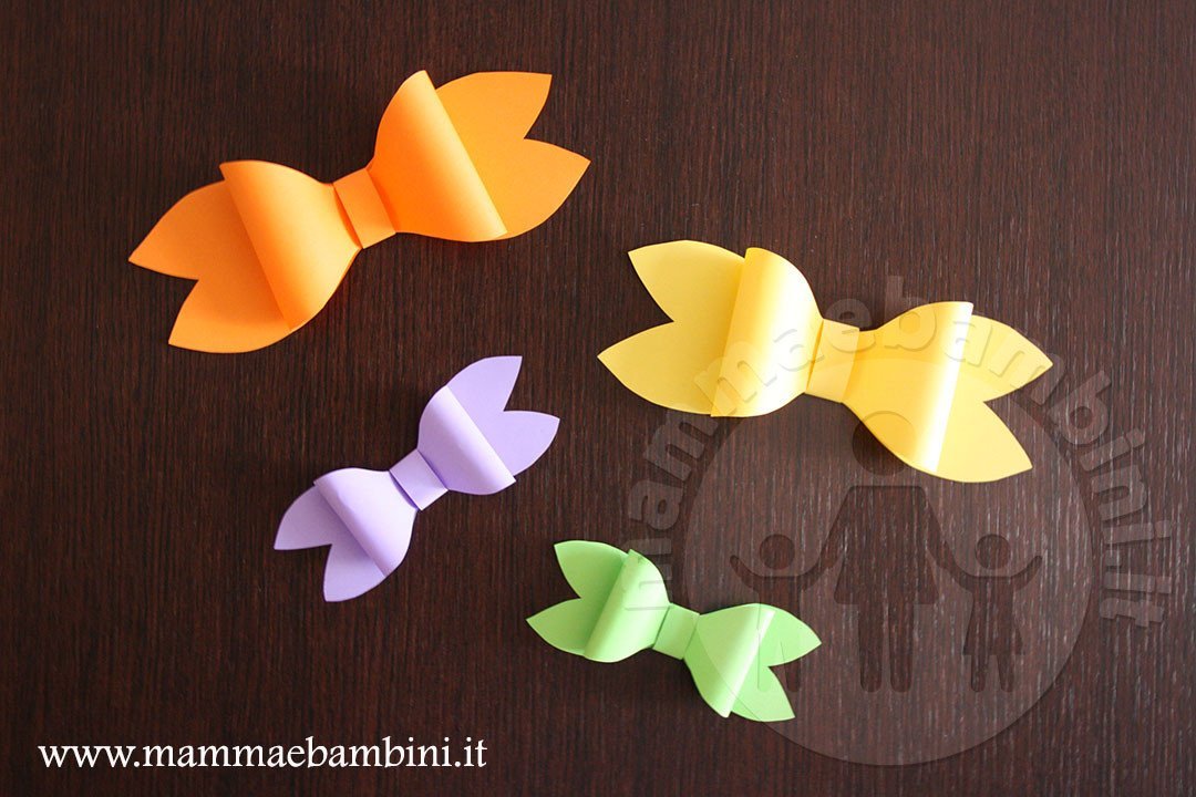 Tutorial fiocco di carta facile Mamma e Bambini