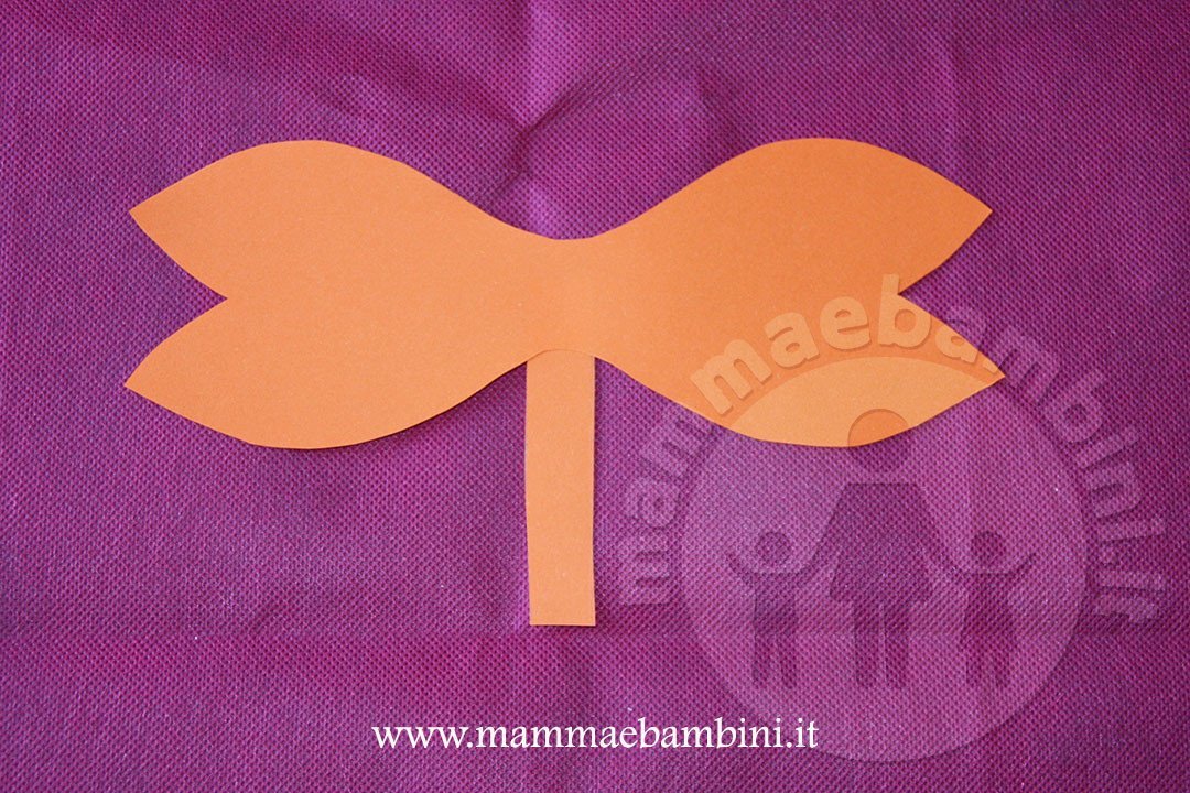 Tutorial fiocco di carta facile 7 fiocco di carta arancione 02