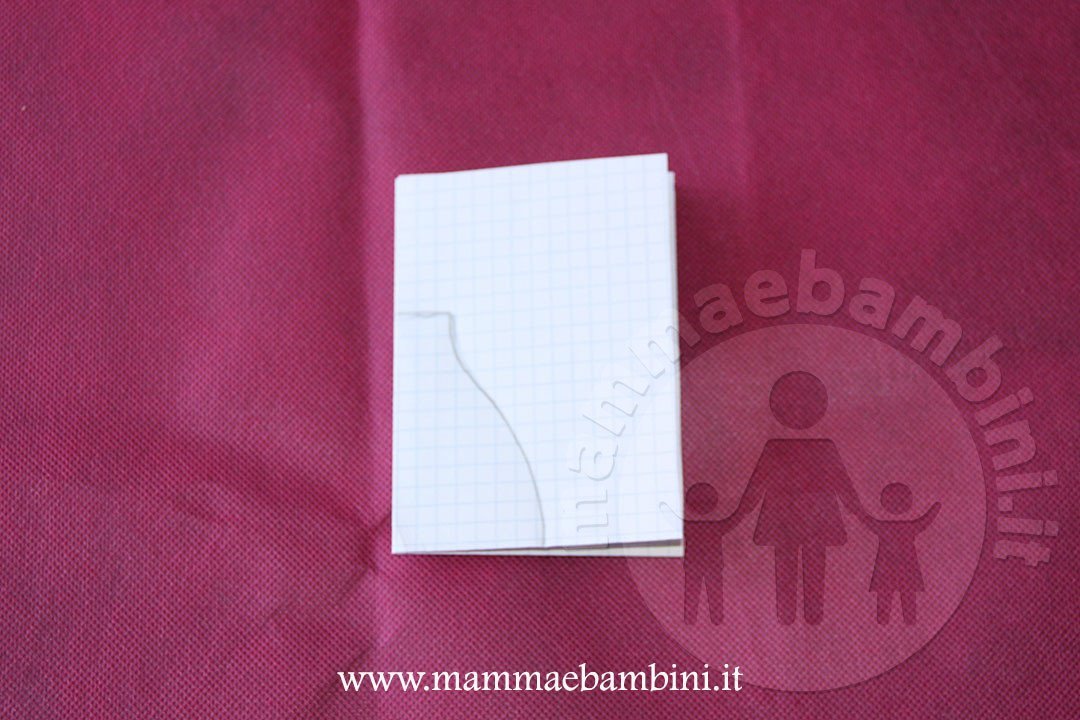 Come ottenere sagoma per fiocco 3D 5 fiocco di carta giallo 05