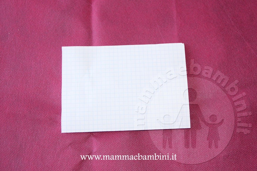 Come ottenere sagoma per fiocco 3D 3 fiocco di carta giallo 07