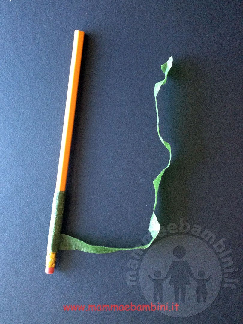 Lavoretto fiore con matita 3 fiore matita 03