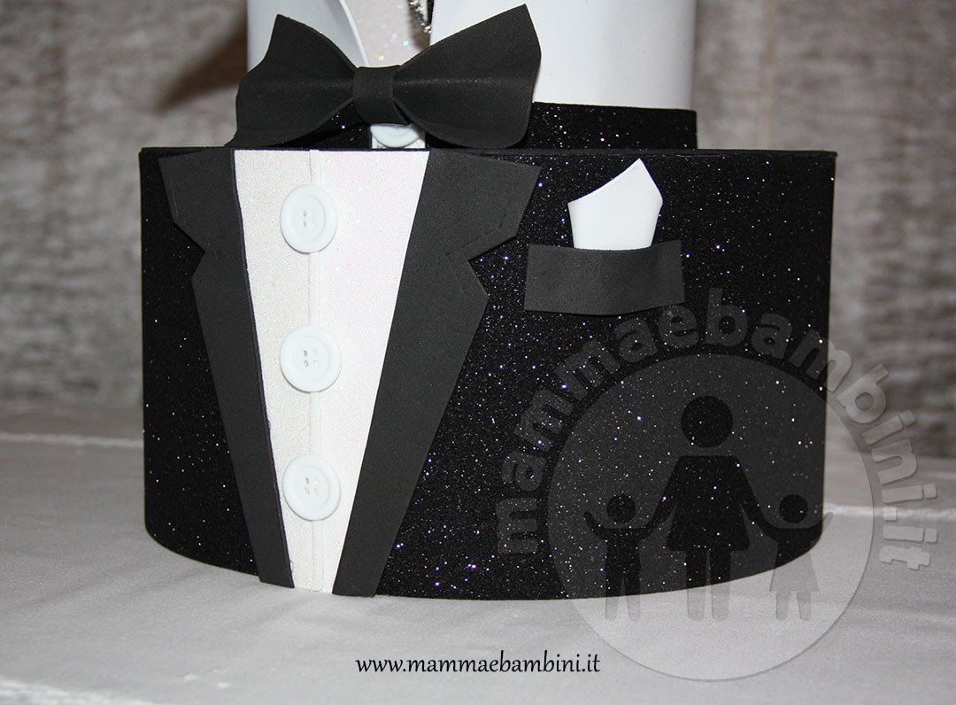 Torta smoking 18 anni finta 4 torta smoking 18 anni finta Dummy cake 02