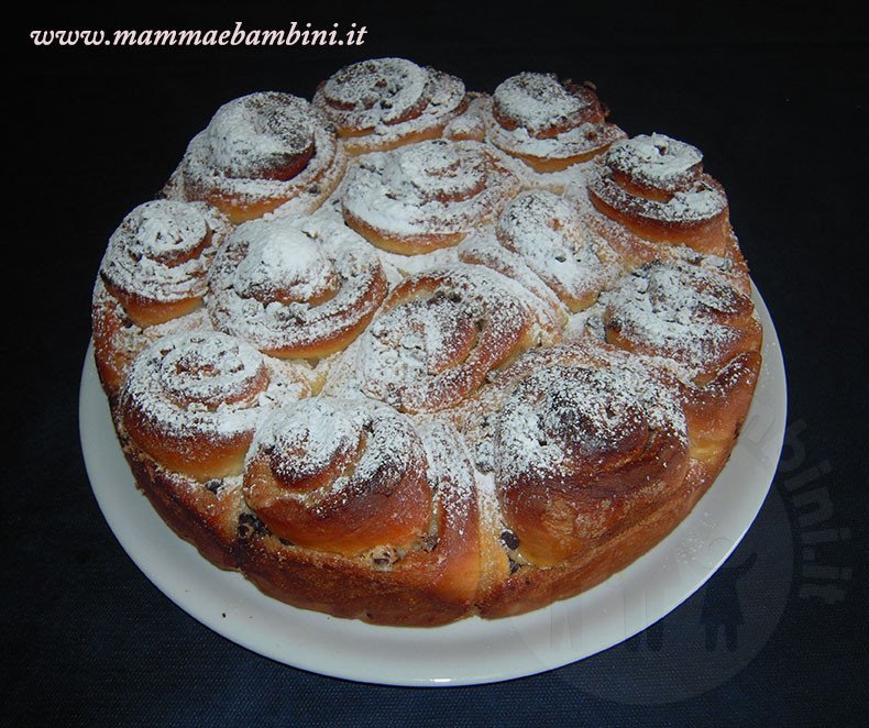 Torta di rose per la festa della mamma 1 torta di rose 07