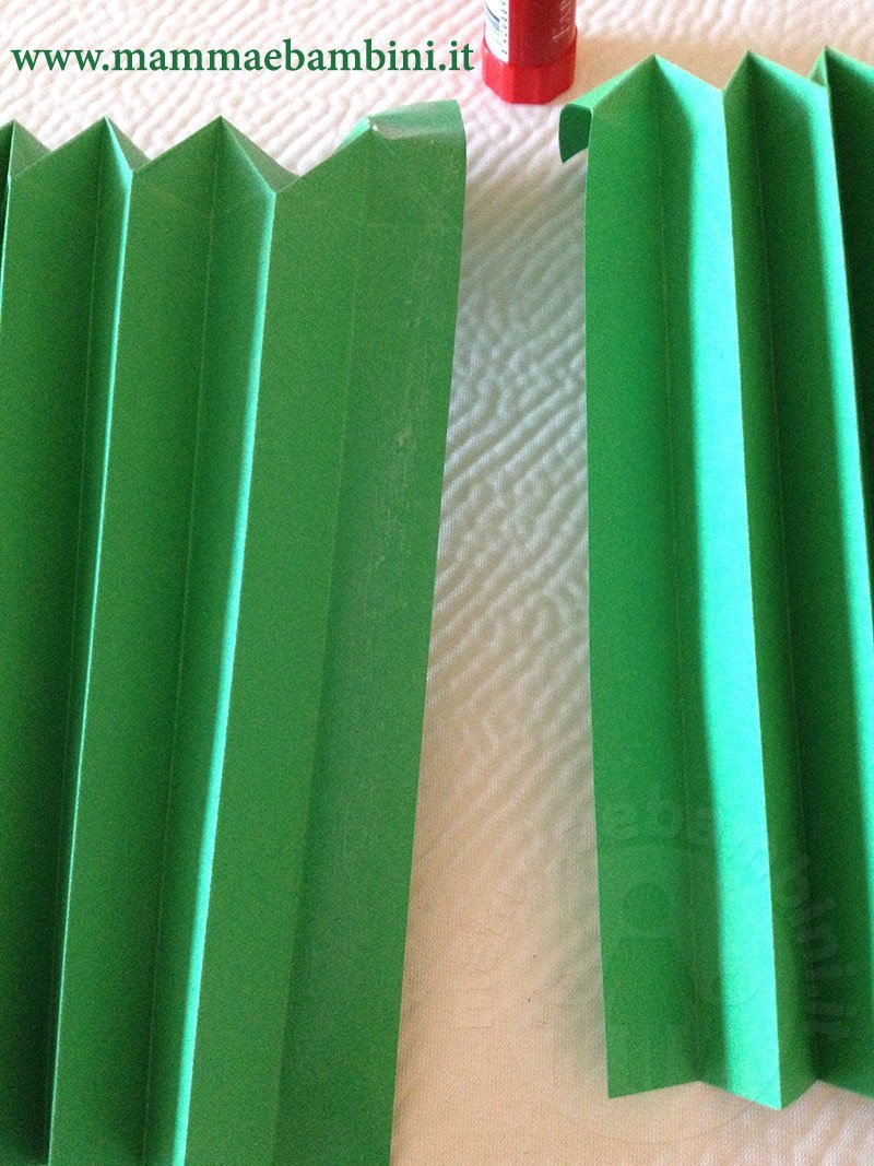 Come realizzare un vaso di carta 13 vaso fai da te di carta 06