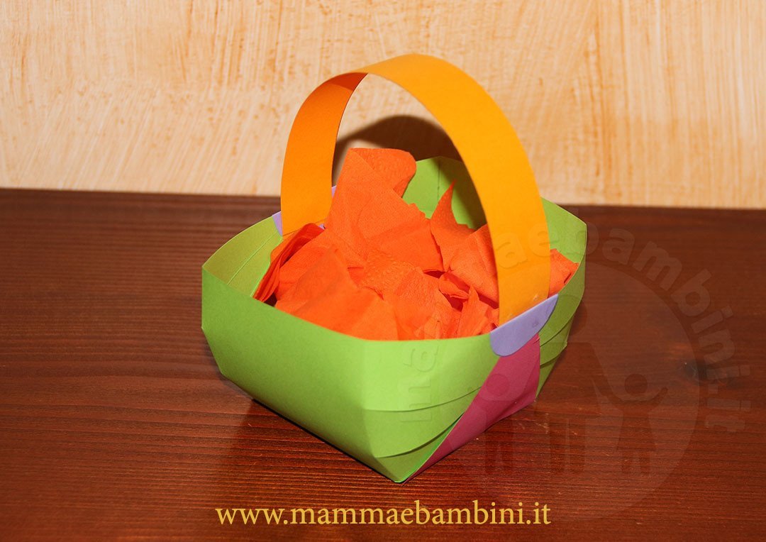 Lavoretti Pasqua cestini di carta 4 cestini di carta per pasqua 03