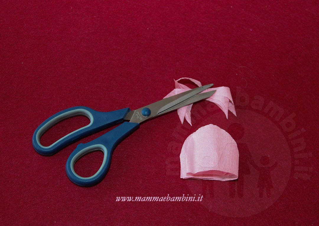 Tutorial rose di carta crespa facili 3 rosa in carta crespa 13