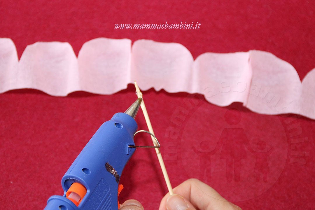 Tutorial rose di carta crespa facili 11 rosa in carta crespa 21