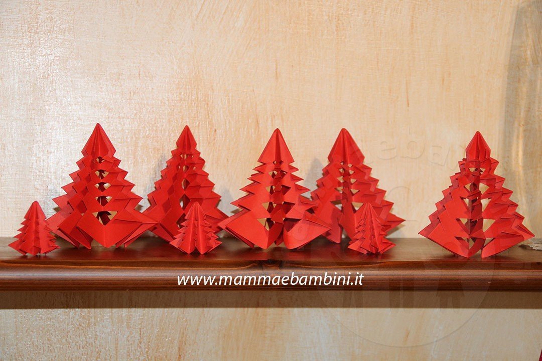 Video come realizzare albero di Natale 2 albero natale di carta 01