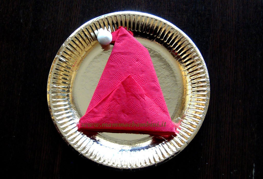 Video cappello Babbo Natale con tovaglioli 1 cappello con tovagliolo