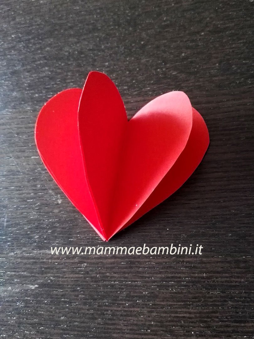 Lavoretto cuore di carta 3D 13 cuore di carta da appendere 12