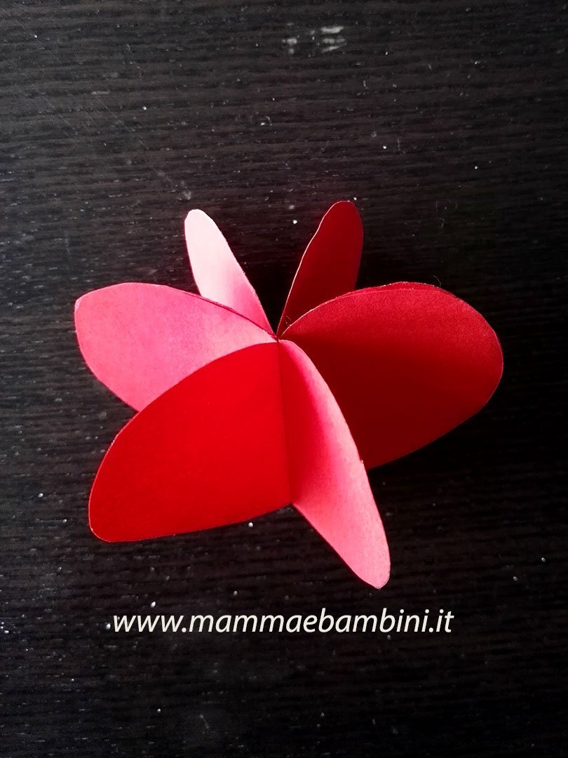 Lavoretto cuore di carta 3D 14 cuore di carta da appendere 13