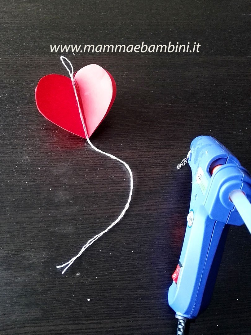 Lavoretto cuore di carta 3D 15 cuore di carta da appendere 14