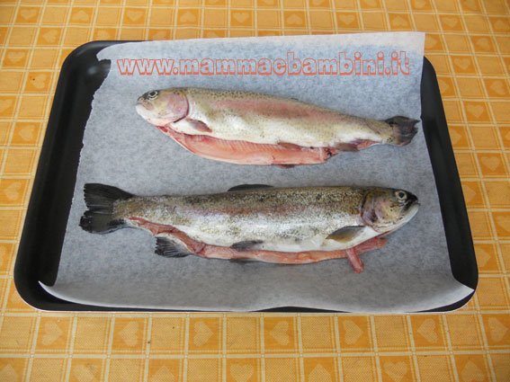 Ricetta Trota Salmonata al forno - Mamma e Bambini