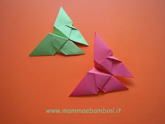 Come Realizzare Una Farfalla Con Gli Origami Mamma E Bambini