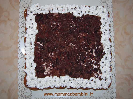 torta-millefoglie-con-lingue-di-gatto-02