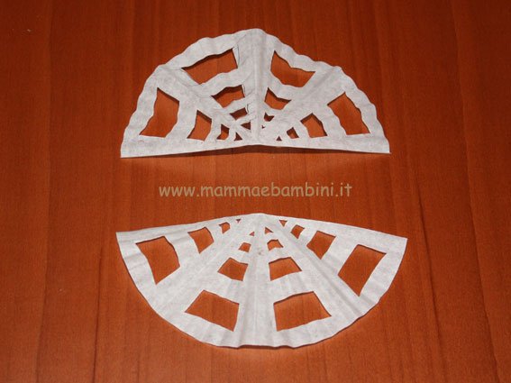 Come realizzare decorazioni per Halloween: ragnatele 9 ragnatela-08