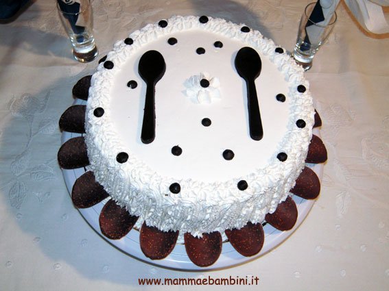 torta-panna-cucchiaini-02