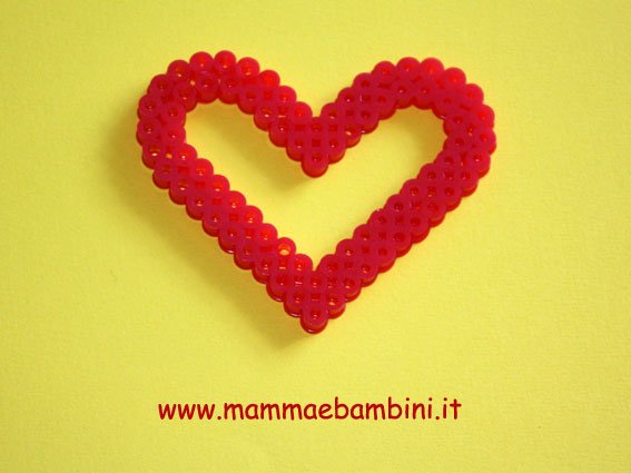 Cuore per la mamma con le perline Hama 7 cuore-perline-05