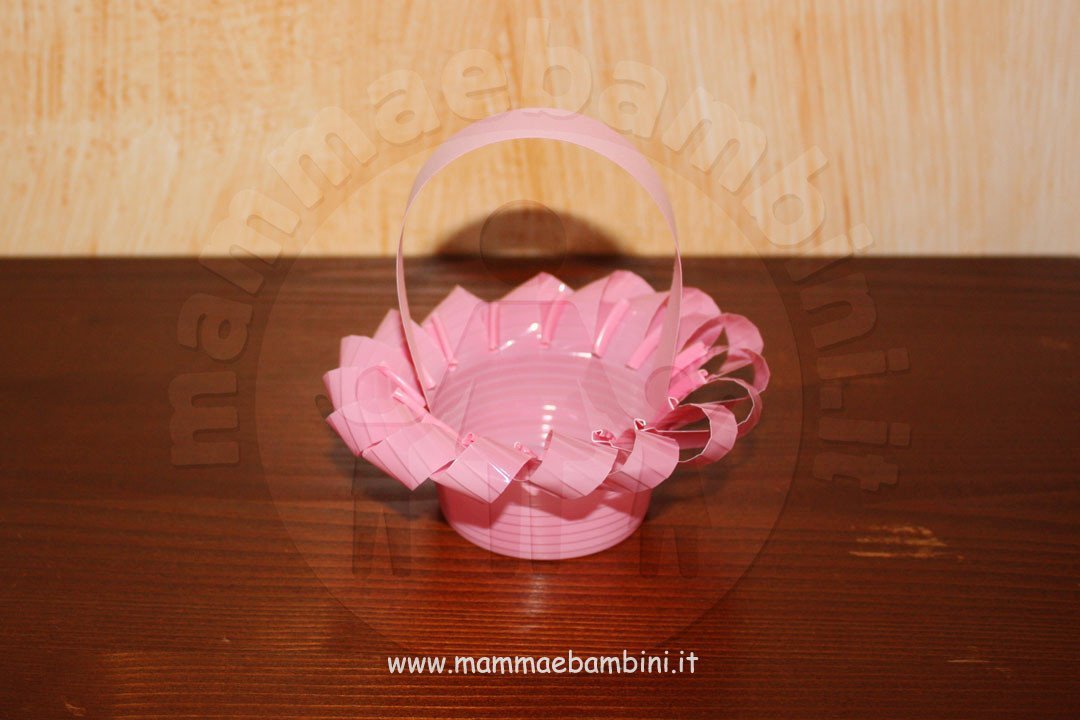 Cestino porta ovetti Pasqua 2 Cestino-porta-ovetti-Pasqua-02