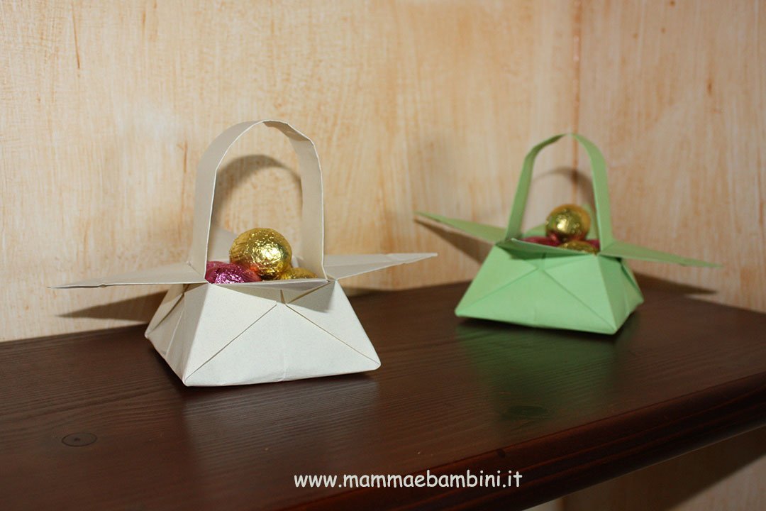 Come fare cestini di carta per Pasqua 20 cestino-stella-19