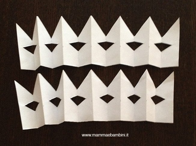 Realizzare festone con stelle di Natale 14 stella-natale-festone10