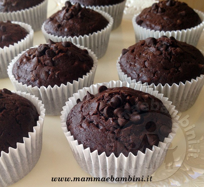 Ricetta muffins al cioccolato 5 muffins cioccolato 01