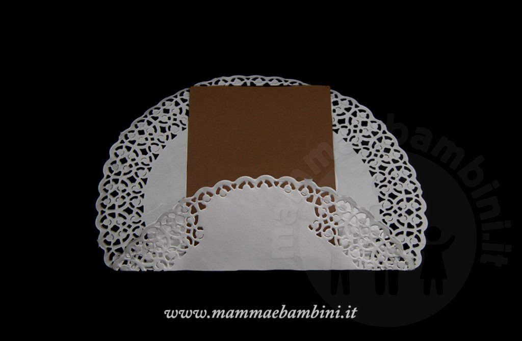 QUARKZMAN 200 Pezzi Centrini Di Carta Rotondi - Sottobicchieri In Pizzo 14 Cm Per Feste, Matrimoni, Compleanni