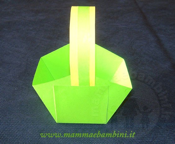 Lavoretti facili cestini di carta 9 lavoretti cestini di carta 06