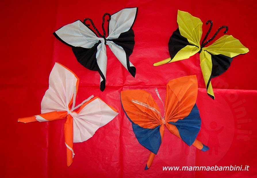 farfalle con tovaglioli carta 01