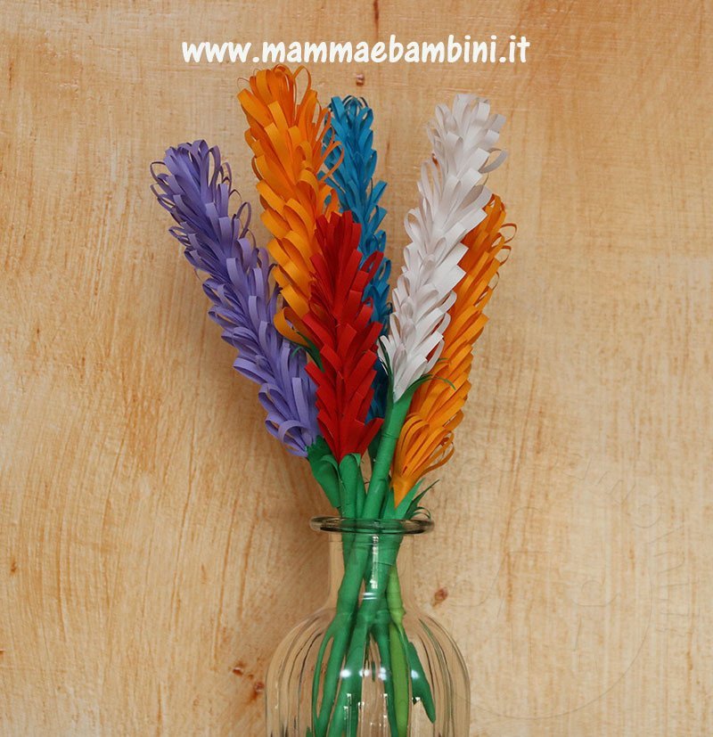 Tutorial fiori facili di carta 5 vaso con fiori di carta 00