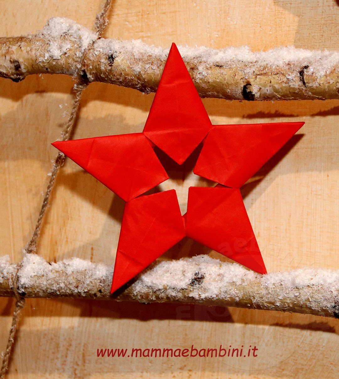 Stella Di Natale Decorazione.Stella Di Natale Decorazioni Di Carta Mamma E Bambini