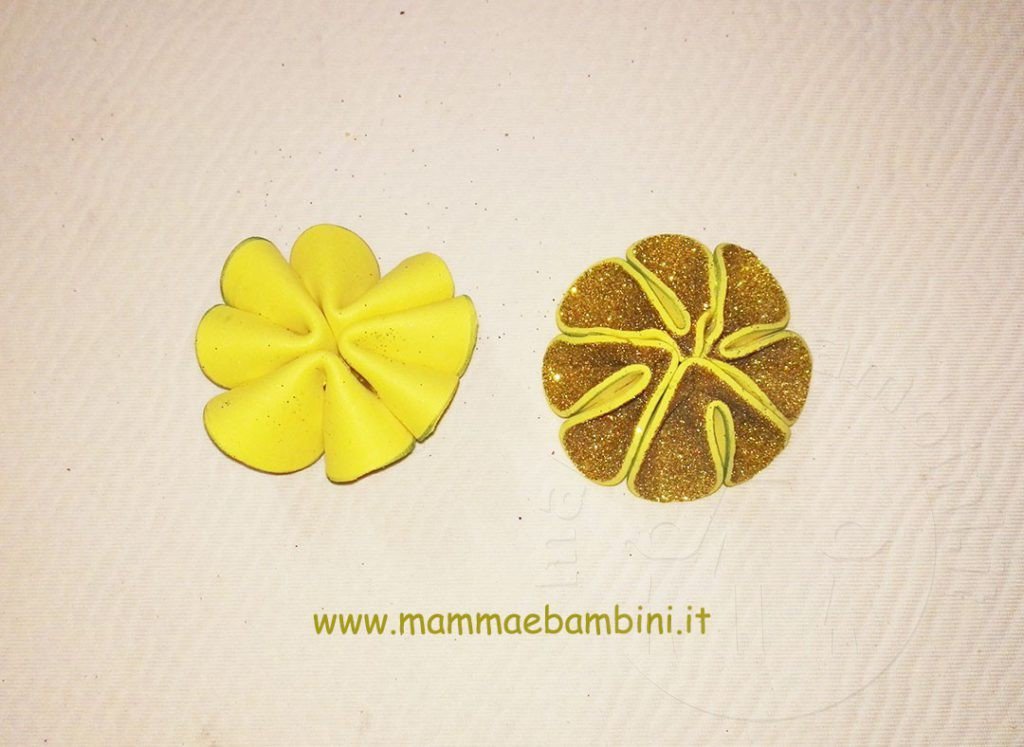 Realizzare palline natalizie con gomma crepla 5 palline con gomma crepla 09