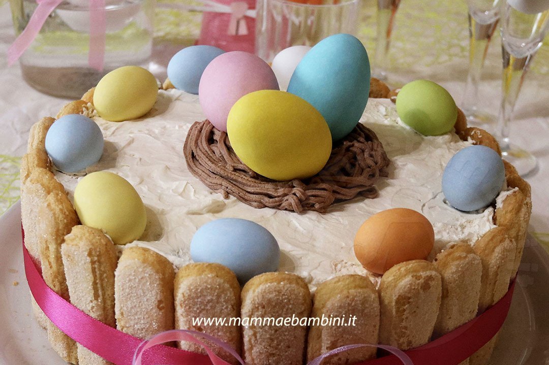 Decorazione torta con ovetti 1 decorazione torta per pasqua
