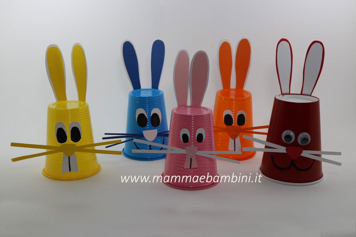 Coniglietti facili con bicchieri 2 lavoretti pasqua conigli 09