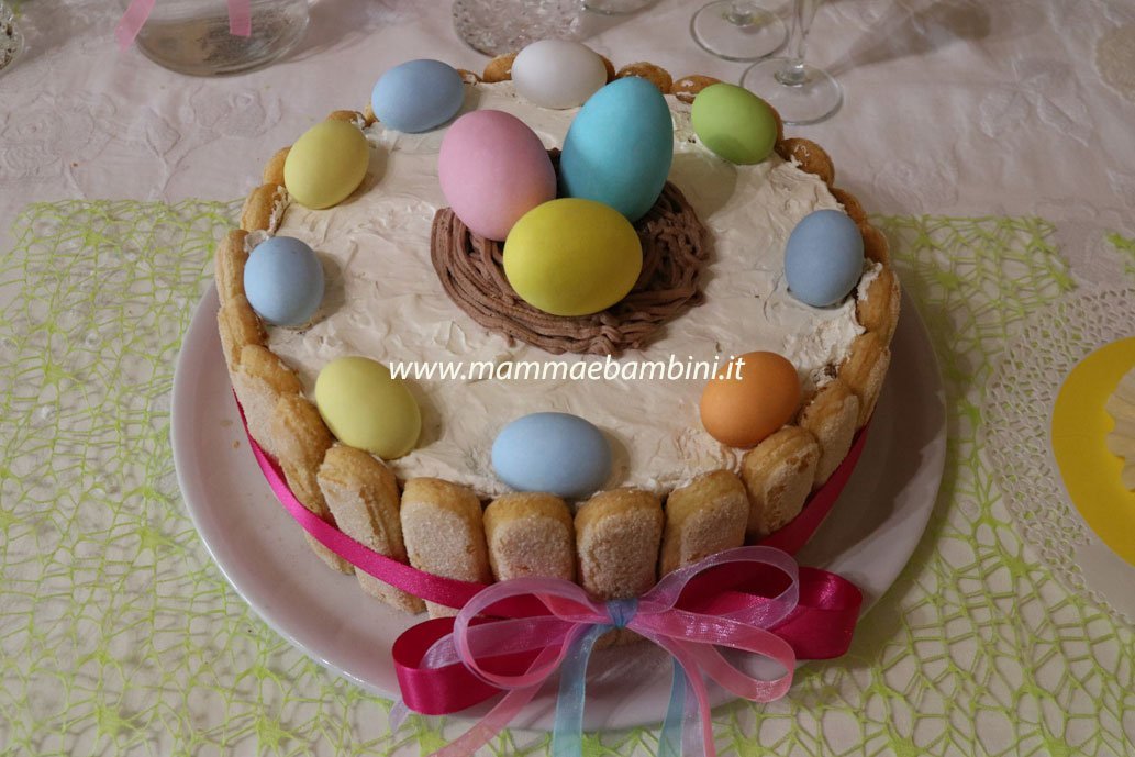 Decorazione torta con ovetti 4 torta decorata per pasqua