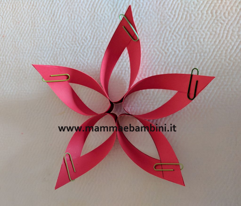 Tutorial stella di Natale facilissima 10 tutorial stella natale facile 05