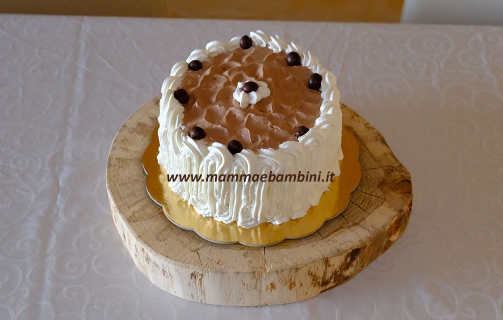 Torta al mascarpone tre gusti 3 Torta al mascarpone tre strati caffe cacao panna