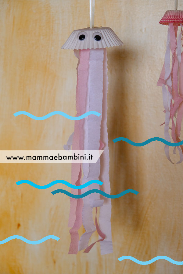 Lavoretti semplici di carta per bambini 1 lavoretto medusa