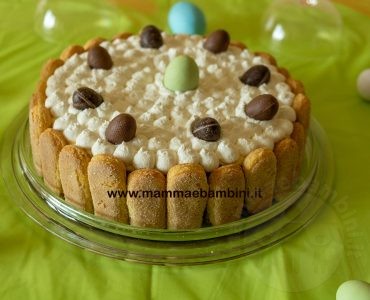 torta tiramisu con ovetti pasqua