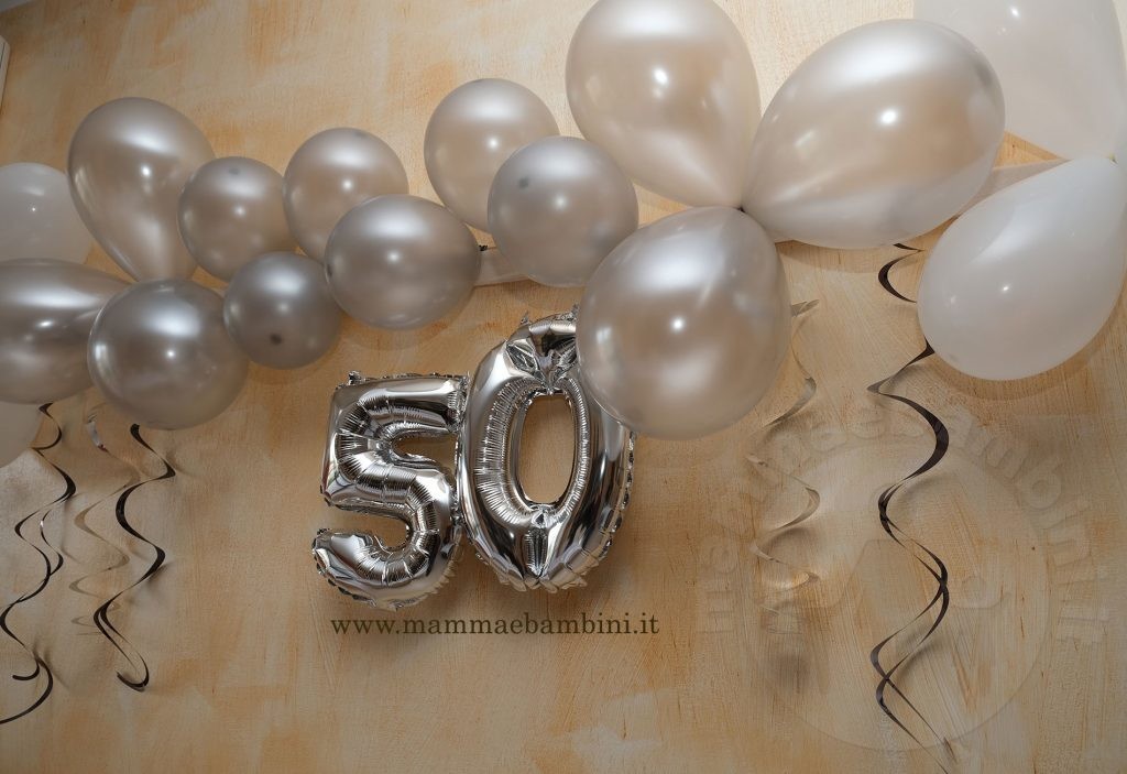 Decorazioni con palloncini 50 anni 2 composizione palloncini 50 anni 00