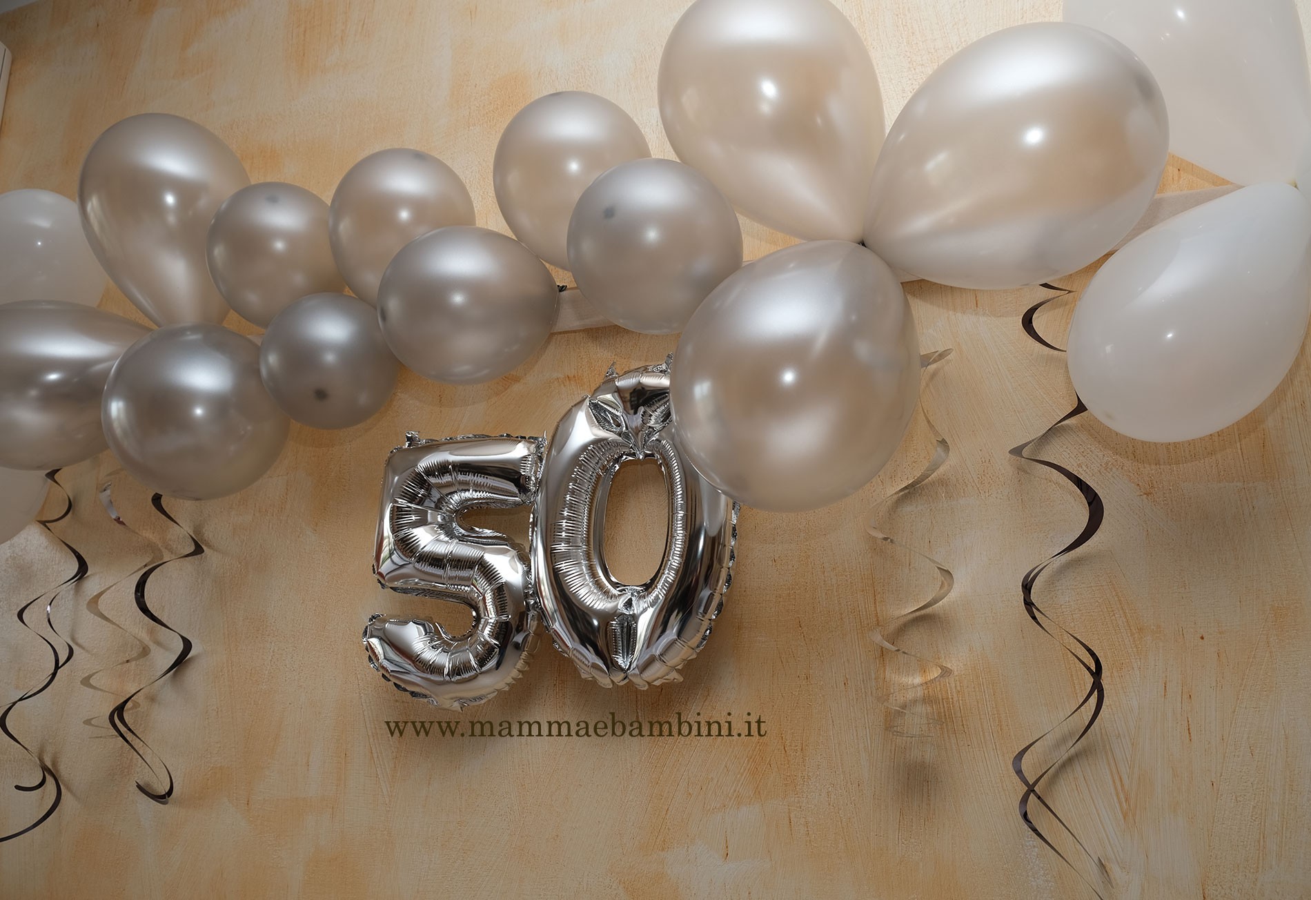 Decorazioni con palloncini 50 anni - Mamma e Bambini