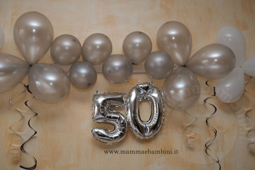 composizione palloncini 50 anni