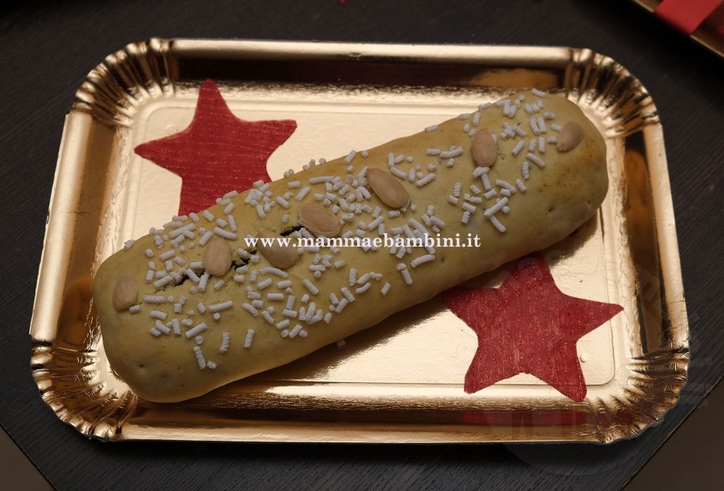 Torciglione con frutta secca e cioccolato 13 dolce natalizio torciglione